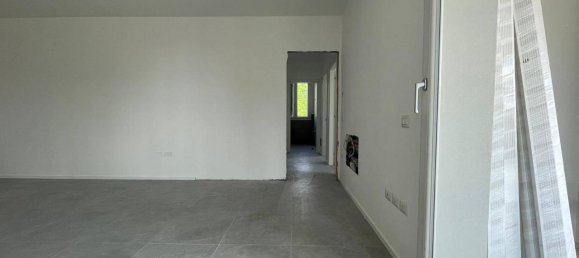 4-Zimmer Wohnung in Paese, Italy, Nr. 66249 3