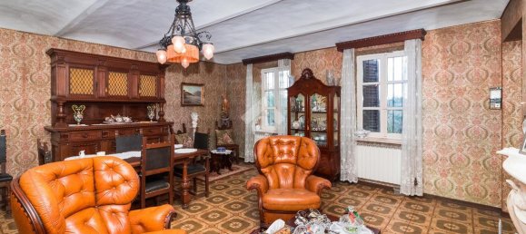 6 rooms House in Revigliasco d'Asti, Italy No. 114452 10