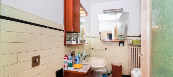 6 rooms House in Revigliasco d'Asti, Italy No. 114452 17