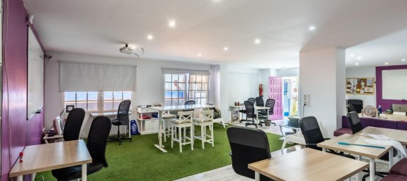 Коммерческая недвижимость 352м² в Арона, Испания № 181294 16