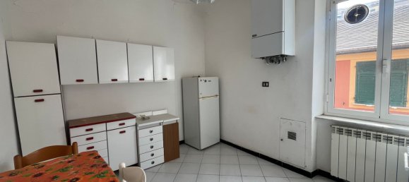 3 bedrooms Apartment in Genoa, Italy No. 376390 6