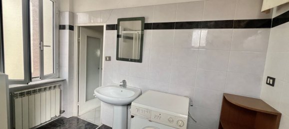 3 bedrooms Apartment in Genoa, Italy No. 376390 20