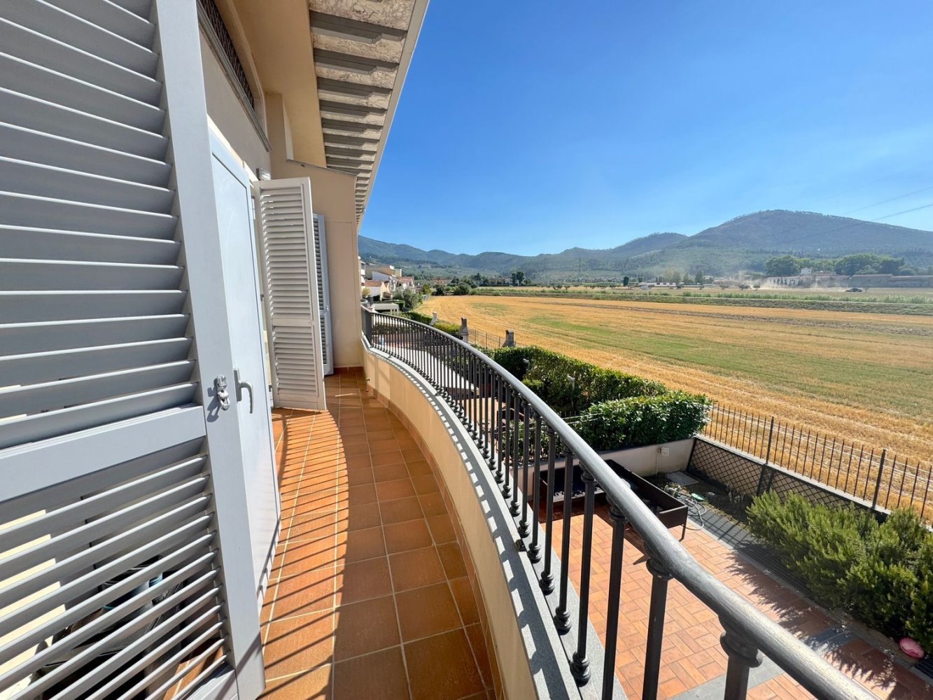 Apartamento T5 em Montemurlo, Italy N.º 323723