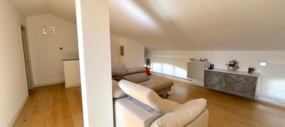 Apartamento T5 em Montemurlo, Italy N.º 323723 16