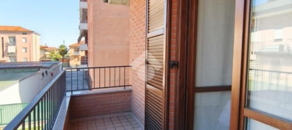 Villa de 4 habitaciónes en Cormano, Italy No. 263944 30