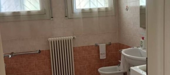 3 bedrooms Apartment in Rovigo, Italy No. 351110 5