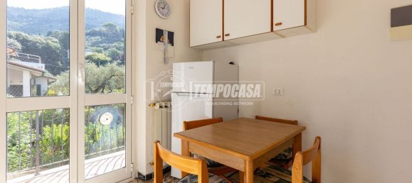 Квартира с 4 комнатами в Леричи, Италия № 300795 5