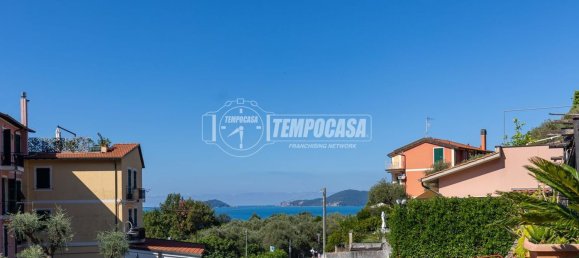 Квартира с 4 комнатами в Леричи, Италия № 300795 25