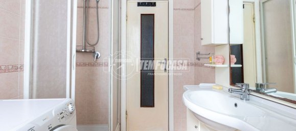 Квартира с 4 комнатами в Леричи, Италия № 300795 18