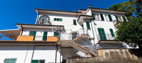 Квартира с 4 комнатами в Леричи, Италия № 300795 22