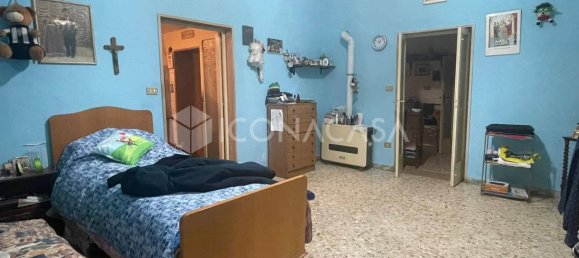 Imóvel comercial de 2 divisões em Corato, Italy N.º 20177 6