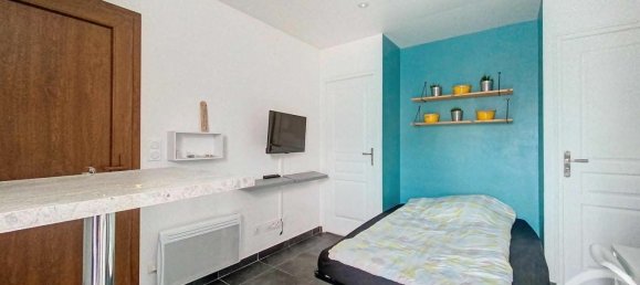 Studio in Reims, France No. 256026 5