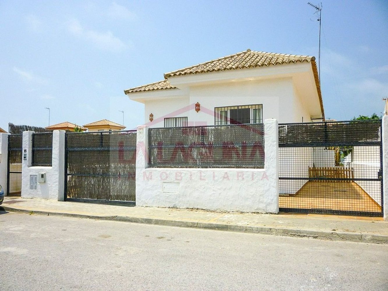 3 Schlafzimmer Haus in Chipiona, Spain, Nr. 179467