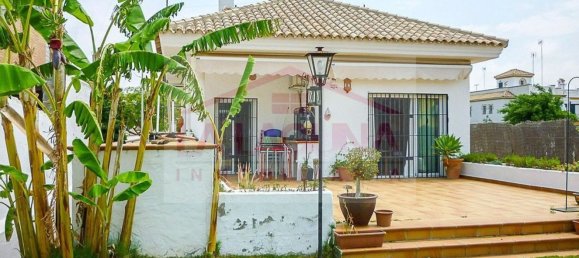 3 Schlafzimmer Haus in Chipiona, Spain, Nr. 179467 8