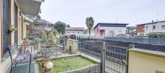 Casa de 3 divisões em Somma Lombardo, Italy N.º 122026 41