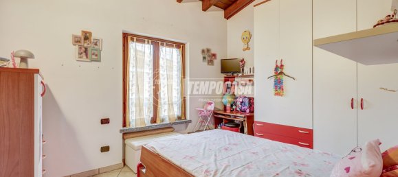 Casa de 3 divisões em Somma Lombardo, Italy N.º 122026 33