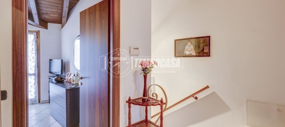 Casa de 3 divisões em Somma Lombardo, Italy N.º 122026 24