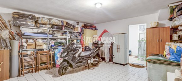 Casa de 3 divisões em Somma Lombardo, Italy N.º 122026 38