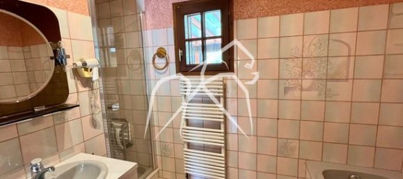 4 bedrooms House in Darnetal, France No. 311149 7