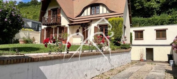 4 bedrooms House in Darnetal, France No. 311149 2