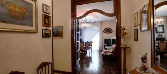 2 Schlafzimmer Wohnung in Modugno, Italy, Nr. 39596 3