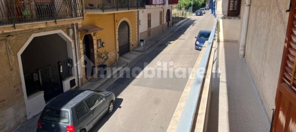 Квартира с 3 спальнями в Кастельдачча, Италия № 153047 11