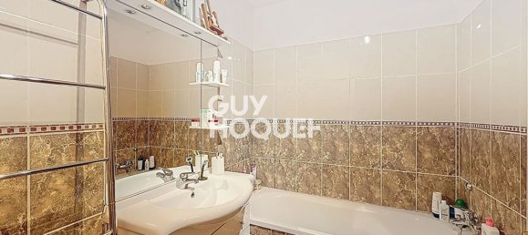 1 bedroom Apartment in Grasse, France No. 200674 4