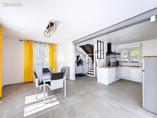 3 Schlafzimmer Haus in Montbazon, France, Nr. 303842