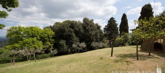 8 bedrooms Villa in Montepulciano, Italy No. 57064 7