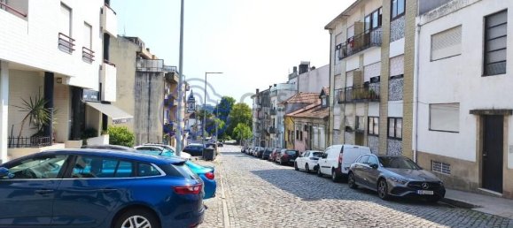 Lagerhaus in Porto, Portugal 174m², Nr. 294282 4