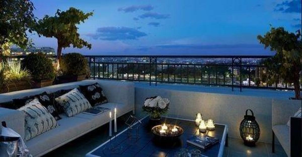 3 bedrooms Condo in Lyon, France No. 31399