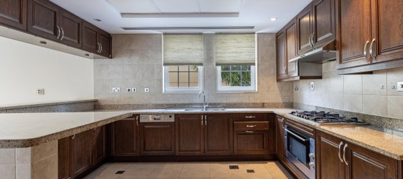 4 chambres Villa à Jumeirah Park, UAE No. 18769 5