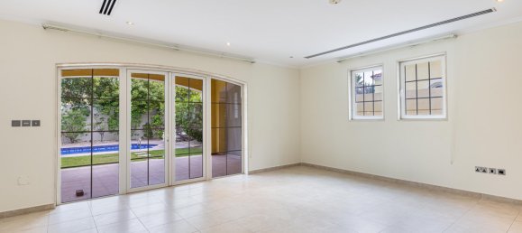 4 chambres Villa à Jumeirah Park, UAE No. 18769 10