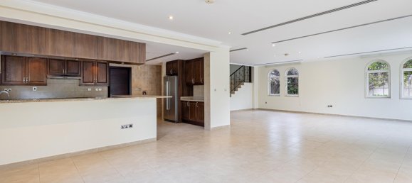 4 chambres Villa à Jumeirah Park, UAE No. 18769 9