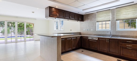 4 chambres Villa à Jumeirah Park, UAE No. 18769 6