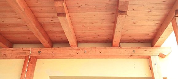 Дом с 5 комнатами в Тоди, Италия № 50518 5