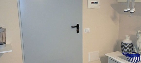 Дом с 5 комнатами в Тоди, Италия № 50518 17