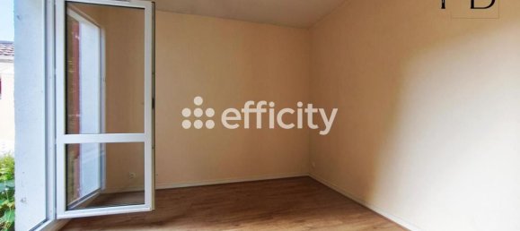 Casa de 3 dormitorios en Bouffemont, France No. 296365 8