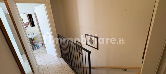 2 Schlafzimmer Wohnung in Florence, Italy, Nr. 328827 18