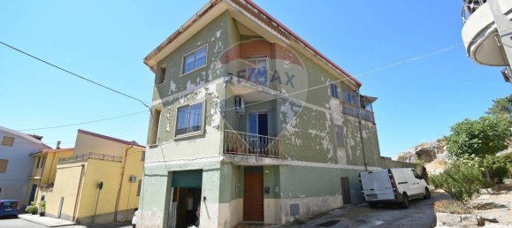 5 bedrooms Apartment in Macomer, Italy No. 359856 22