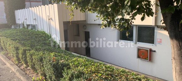 3 rooms Office in Piacenza, Italy No. 71696 2