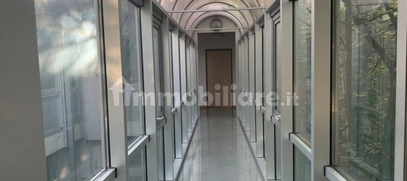 3 rooms Office in Piacenza, Italy No. 71696 4