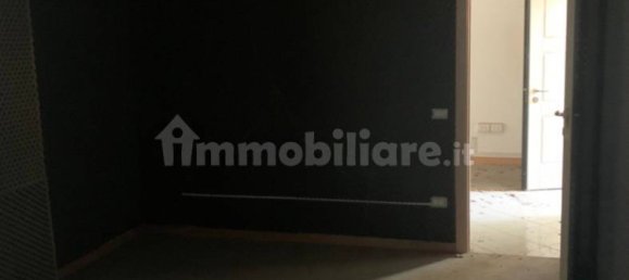 3 rooms Office in Piacenza, Italy No. 71696 13