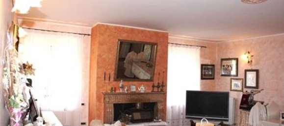 40-salle Appartement à Baschi, Italy No. 127510 12