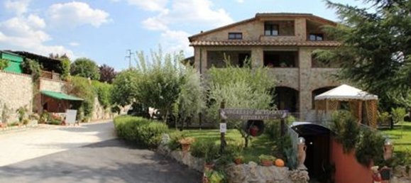 40-salle Appartement à Baschi, Italy No. 127510 4