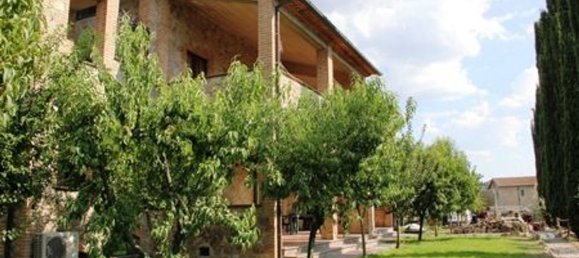 40-salle Appartement à Baschi, Italy No. 127510 15