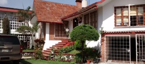 3 bedrooms House in Tijuana, Mexico No. 185323 2
