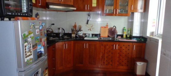 Apartamento de 3 dormitorios en Ba Dinh, Vietnam No. 5785 4