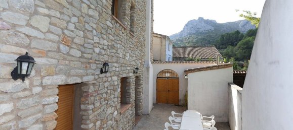 10 bedrooms Townhouse in Vall De Gallinera, Spain No. 2432 4