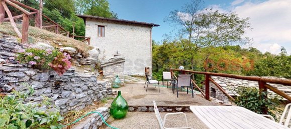 5 Schlafzimmer Haus in Fabbriche di Vergemoli, Italy, Nr. 237858 2